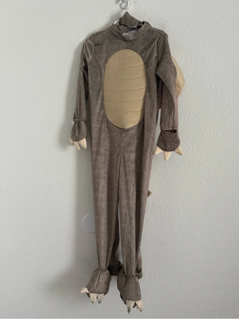 Spirit Halloween Kids Toddler Size 5-6T Triceratops Dinosaur Costume